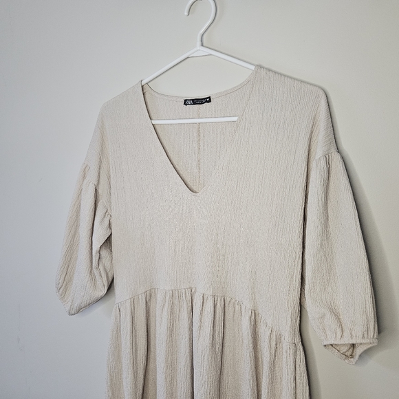 Zara Dress - Picture 2 of 5